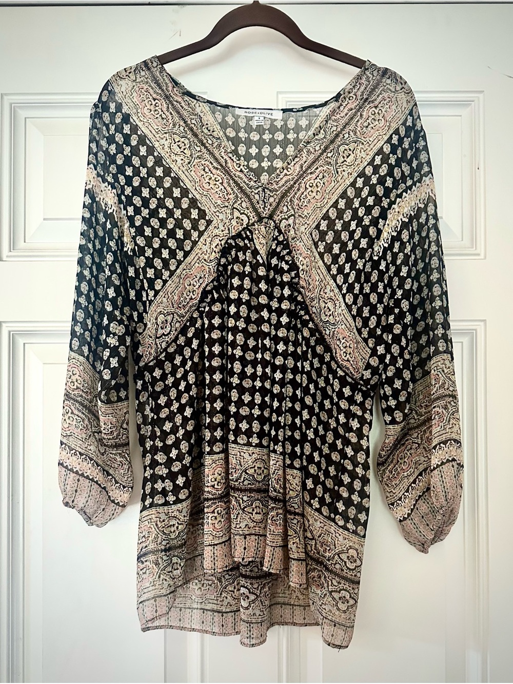 Rose & Olive Boho Print Sheer Metallic V-Neck Tunic Blouse Top Small S